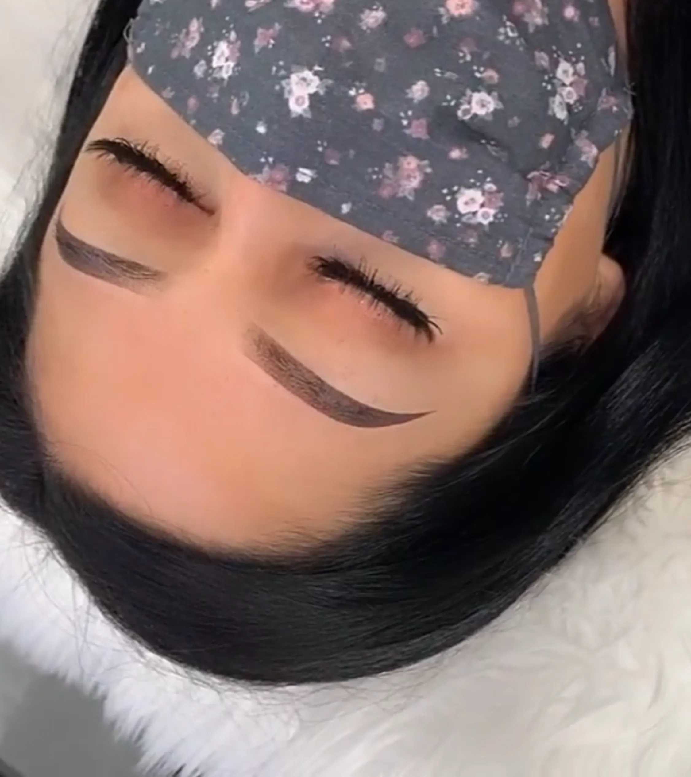 become a brow tattoo artist Australia